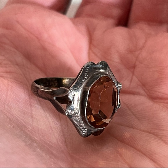 Antique Art Deco 1920’s Sterling Silver Amber Glass Victorian Signet Ring - Picture 11 of 17